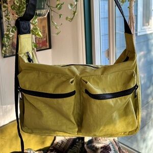 Medium Cargo Crossbody Baggu Bag